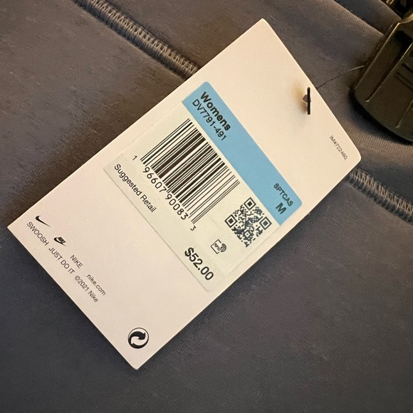 Nike Sportswear Classics High Waisted Graphic Leggings - Picture 4 of 5